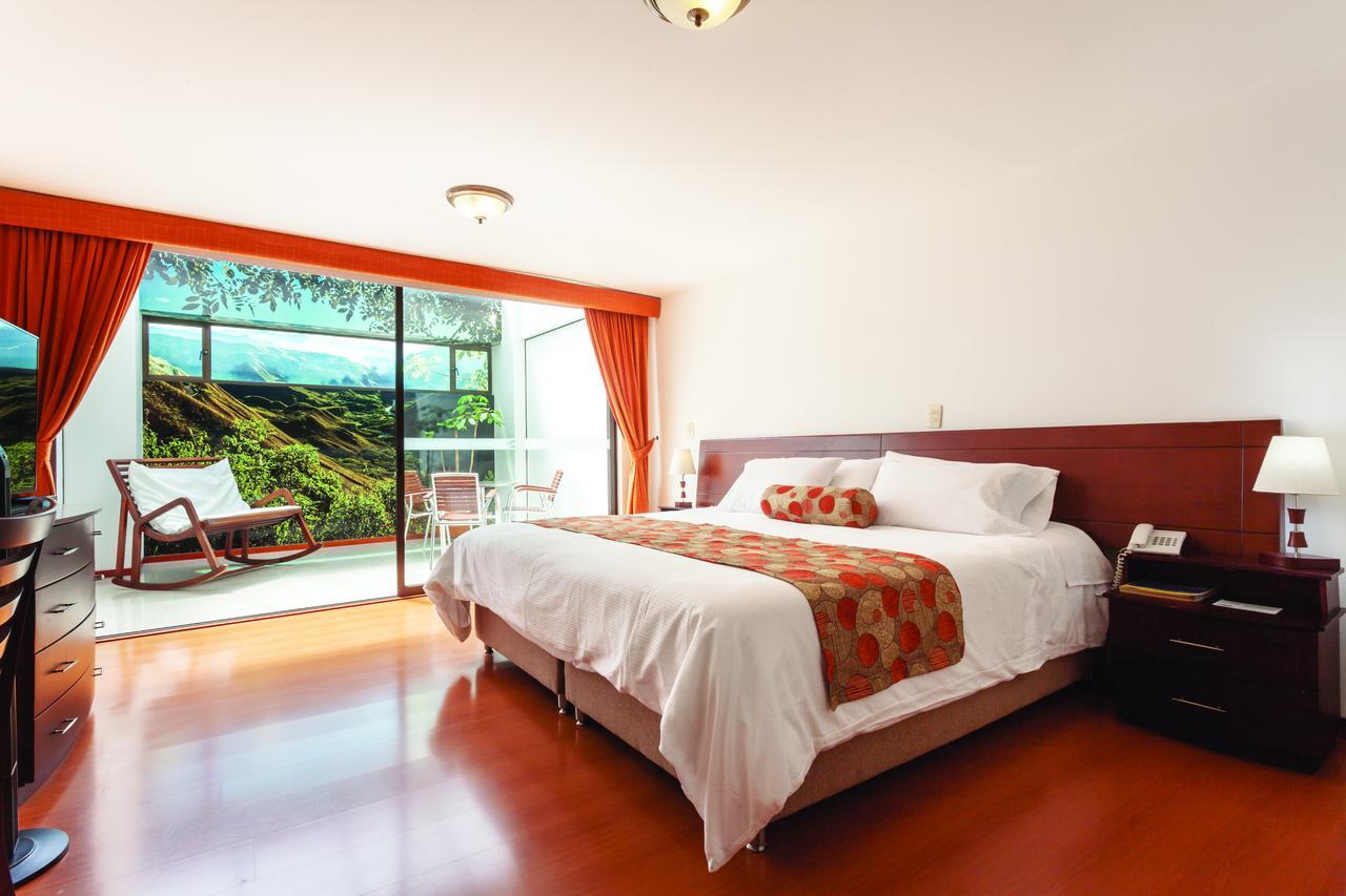Hotel Cuellars Pasto Esterno foto